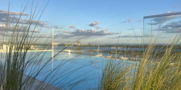 26Rooftop outdoor pool.jpg